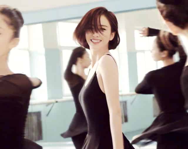 集装箱船1500标箱(24000万标箱集装箱船)